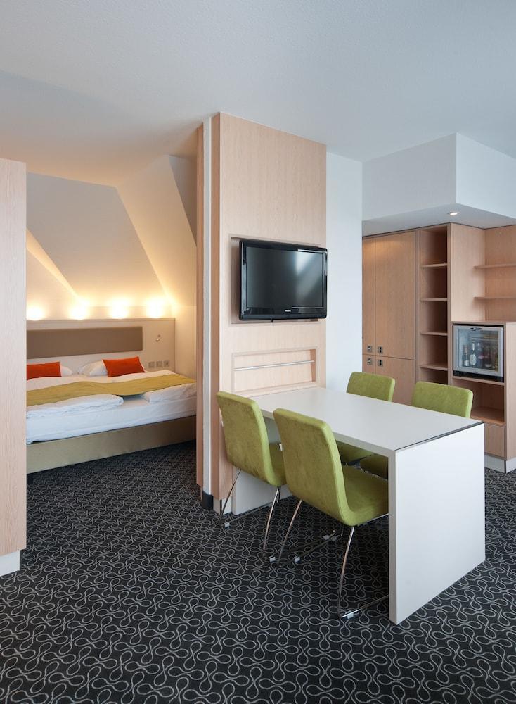Mercure Hotel Severinshof Koeln City Екстер'єр фото